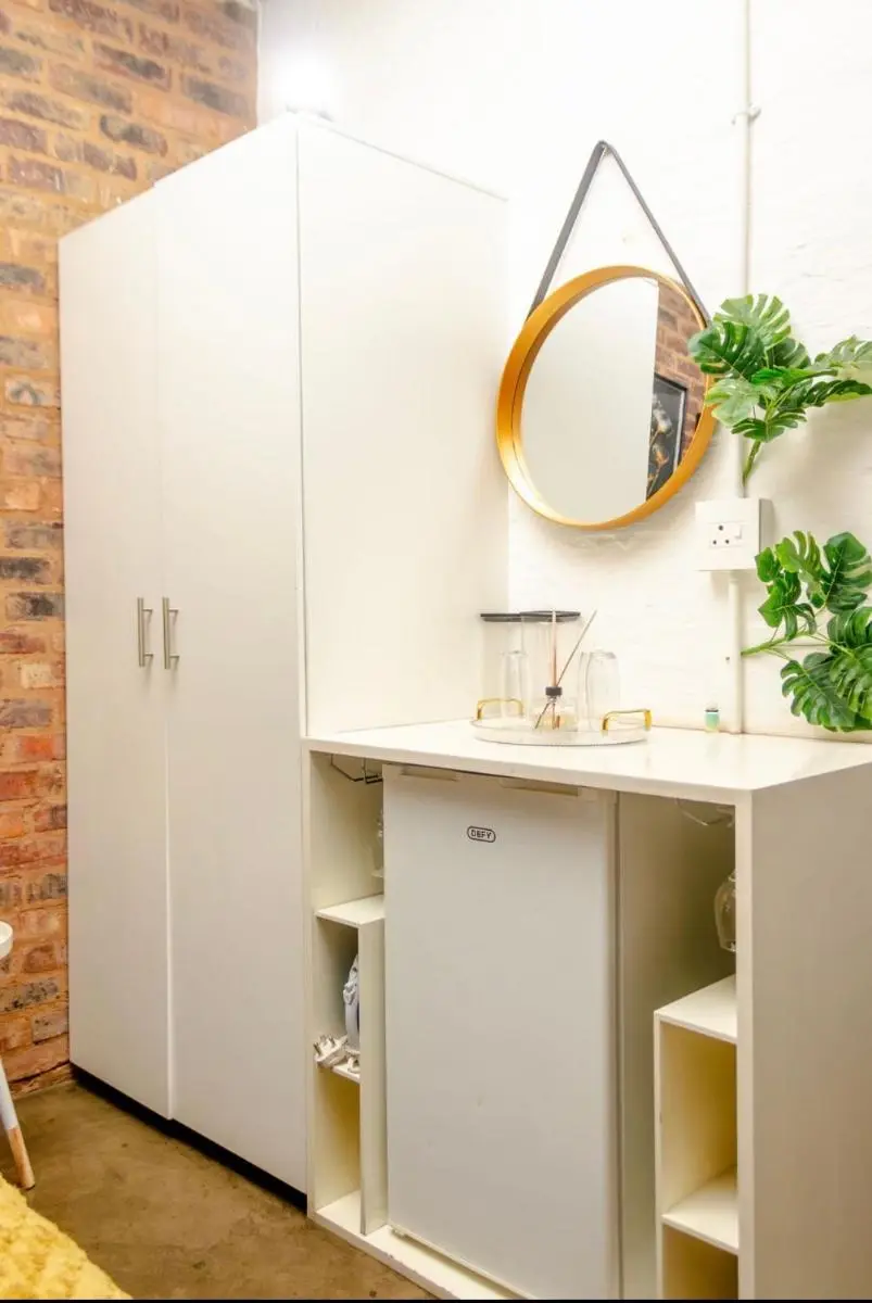 Image 3 of Golden Diamond