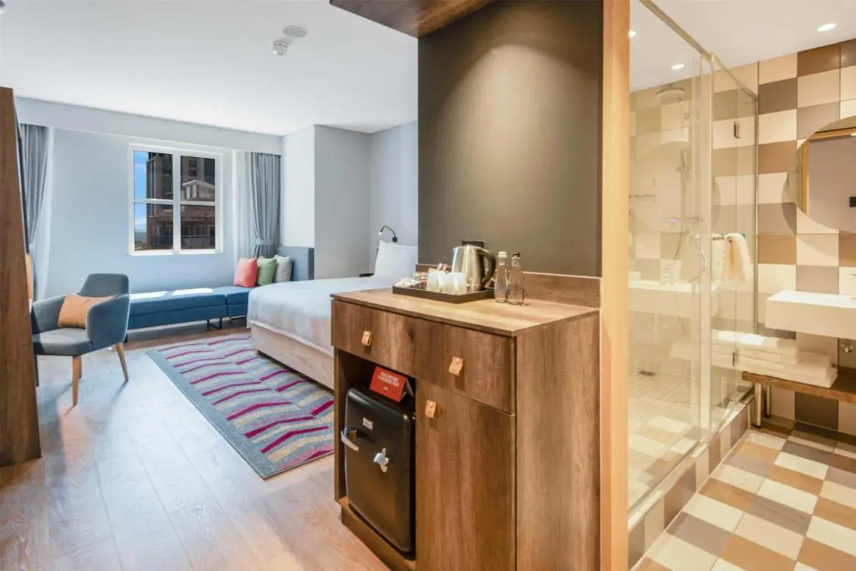 Image 2 of Hampton By Hilton Sandton Grayston