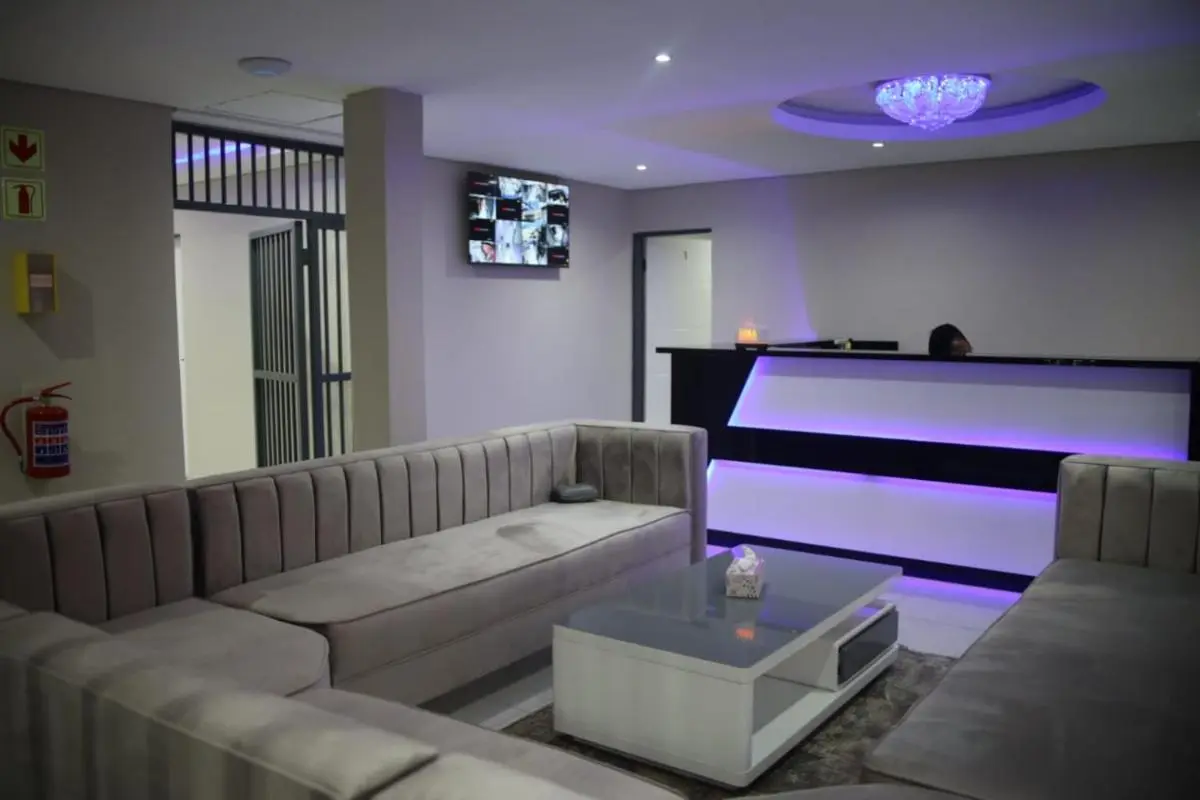 Image 4 of Hayat Hotel 94Juta