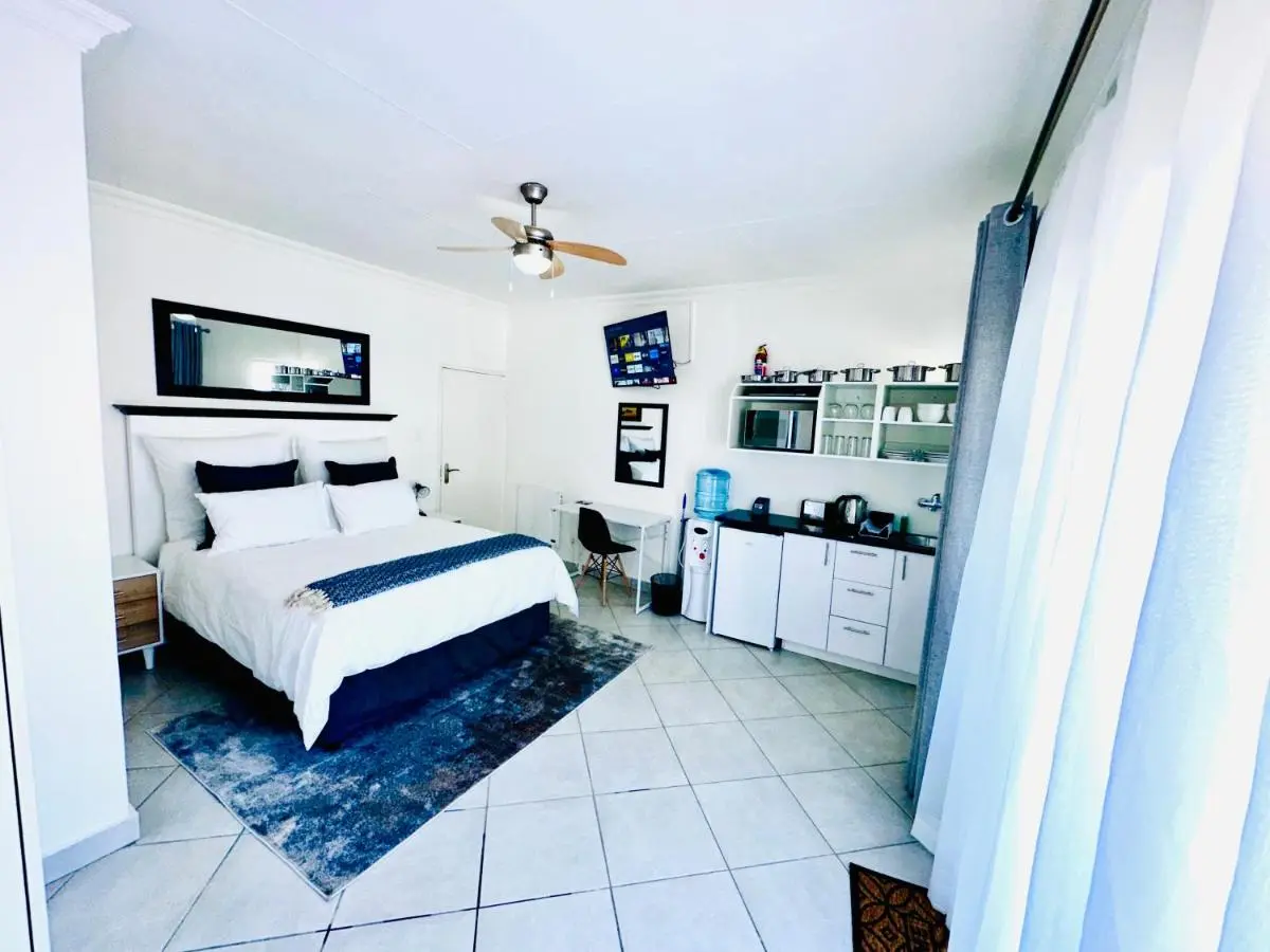 Image 4 of Hotel Vibes Ferndale