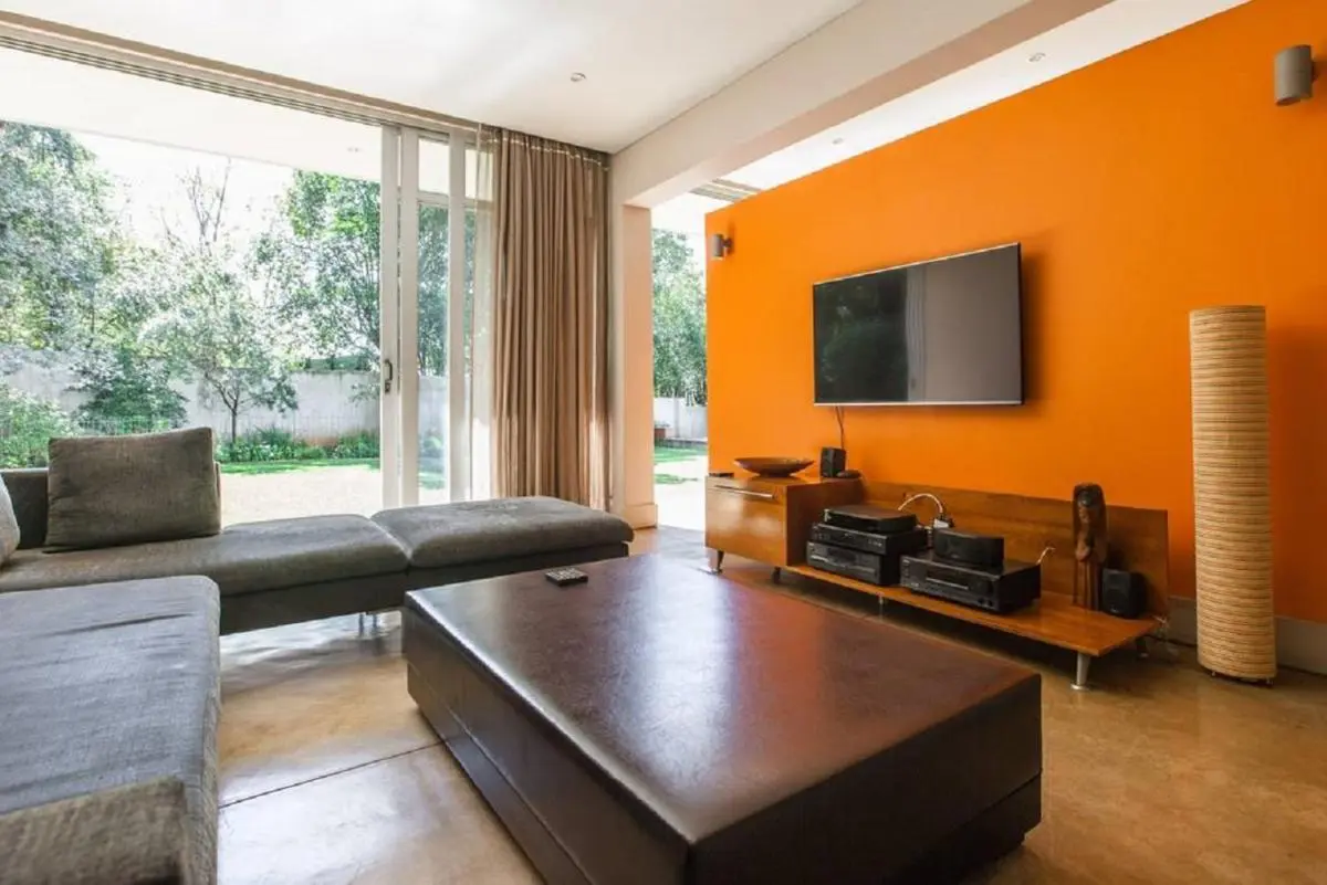 Image 5 of Houghton Place