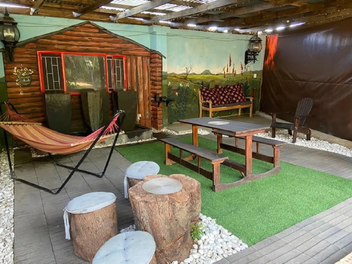 Image 5 of House on York