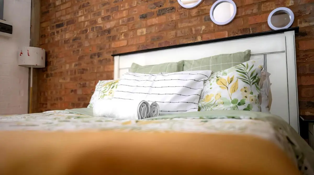 Image 6 of ITS STILL COZY, And YOUR GONNA LIKE IT!! MABONENG