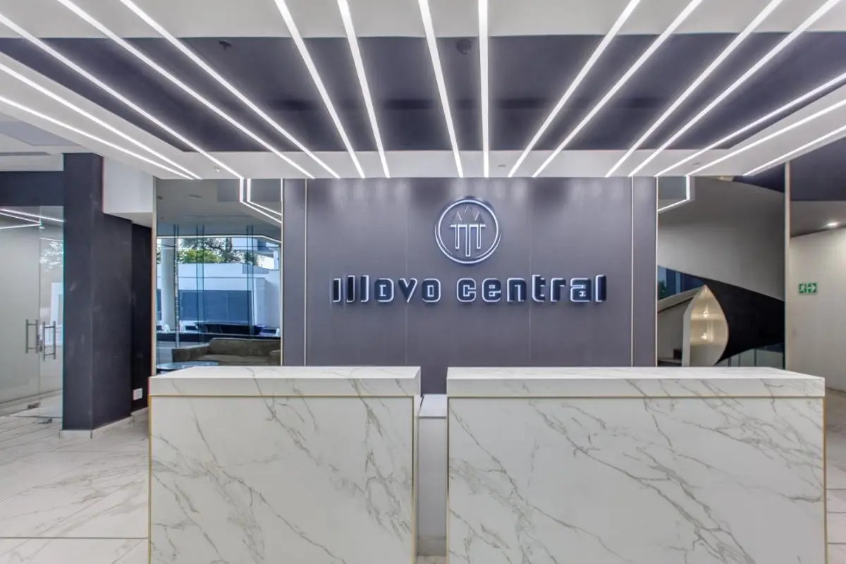 Image 6 of Illovo Central 1104