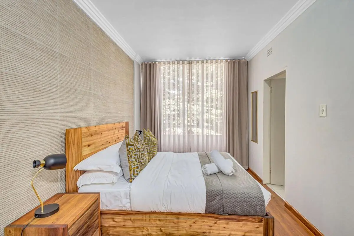 Image 1 of Illovo Luxury Studio Apartment, Sandton