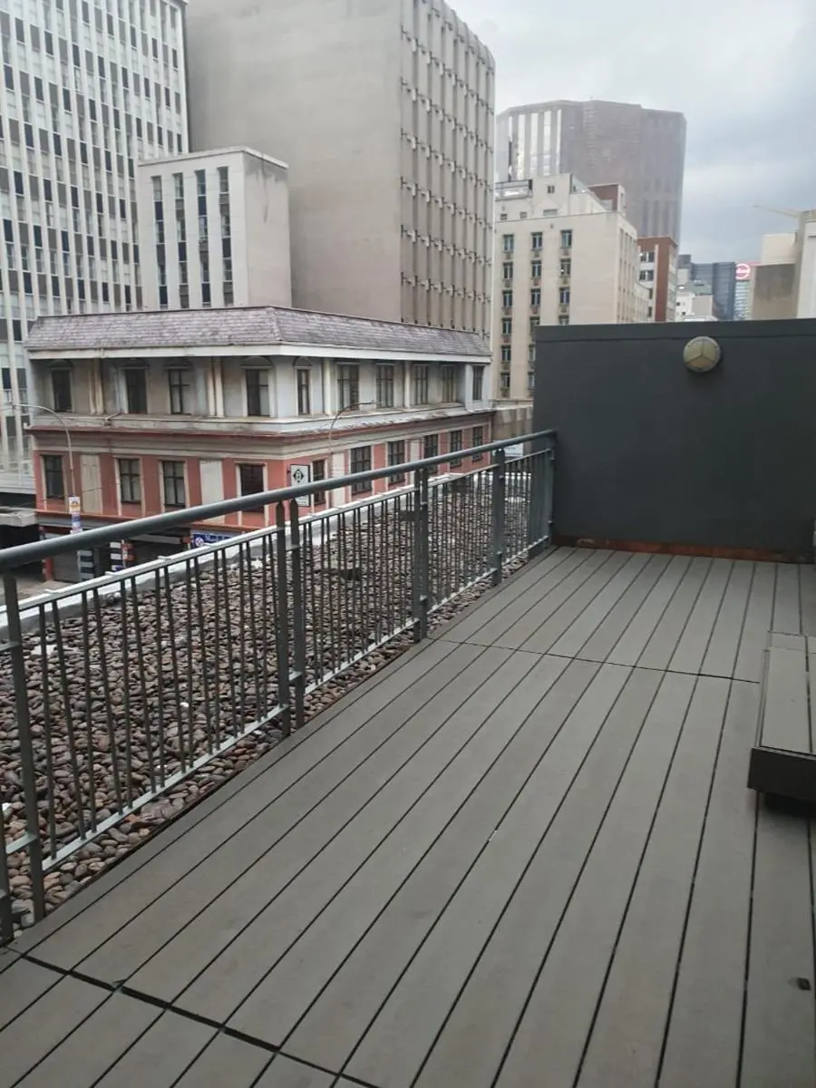 Image 5 of Isibaya House