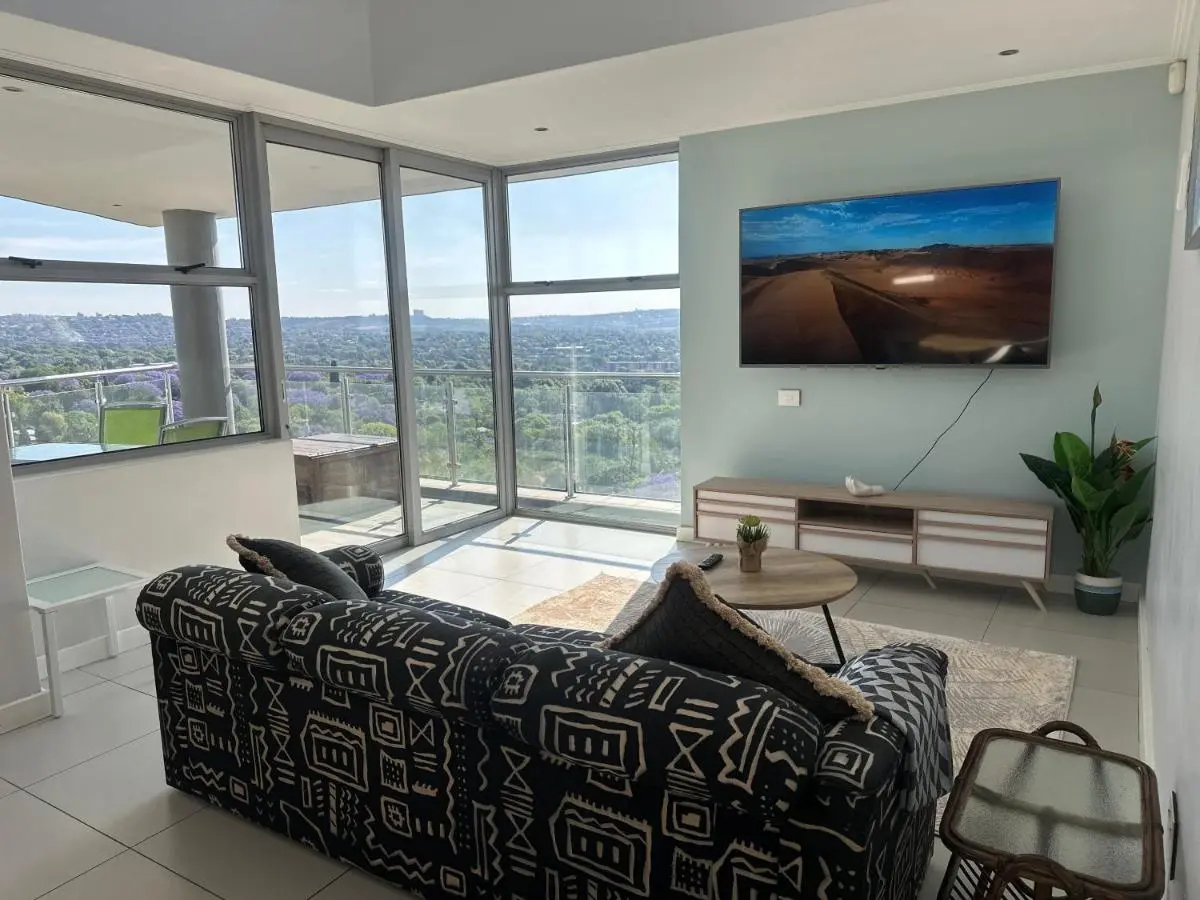 Image 4 of KMG Apartments at The Apex