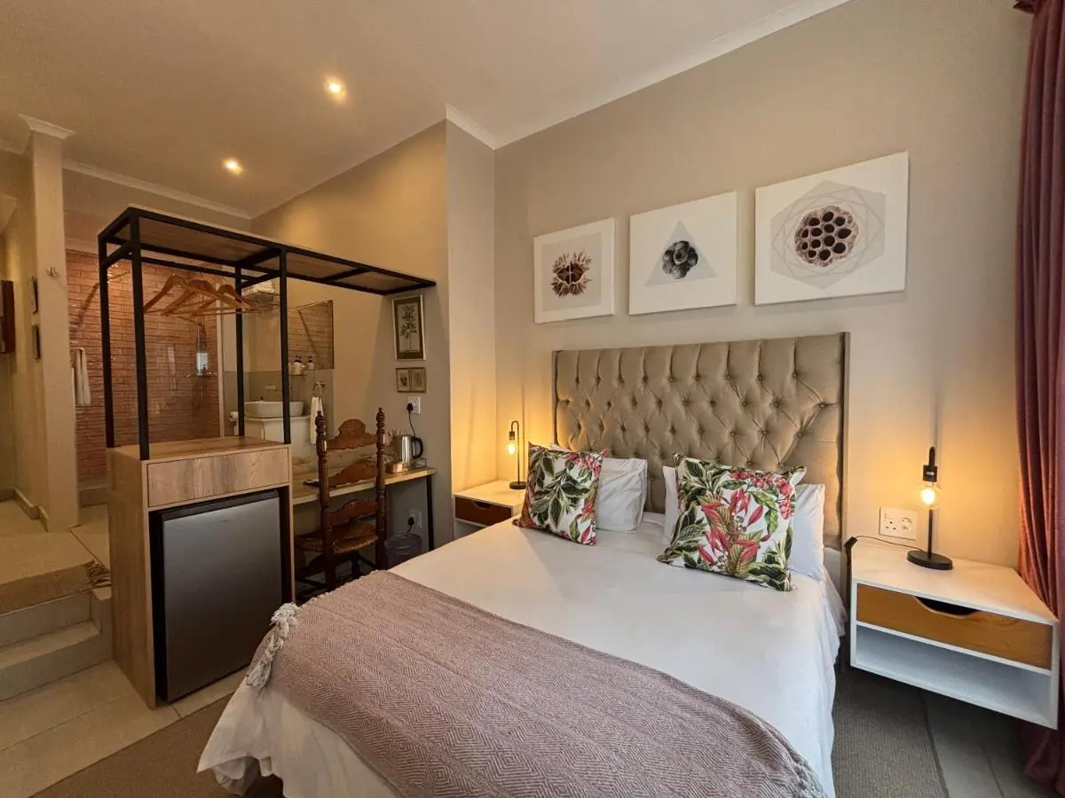 Image 5 of La Casa Blanca