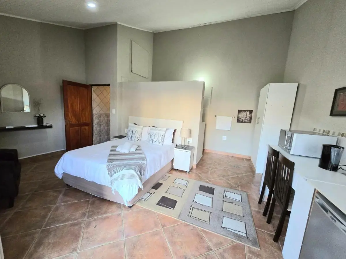 Image 4 of La Chateau354