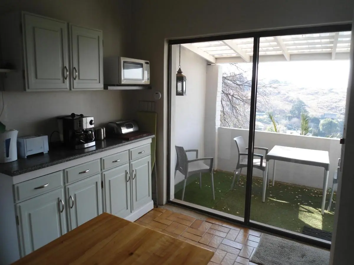 Image 2 of “La Couronne”