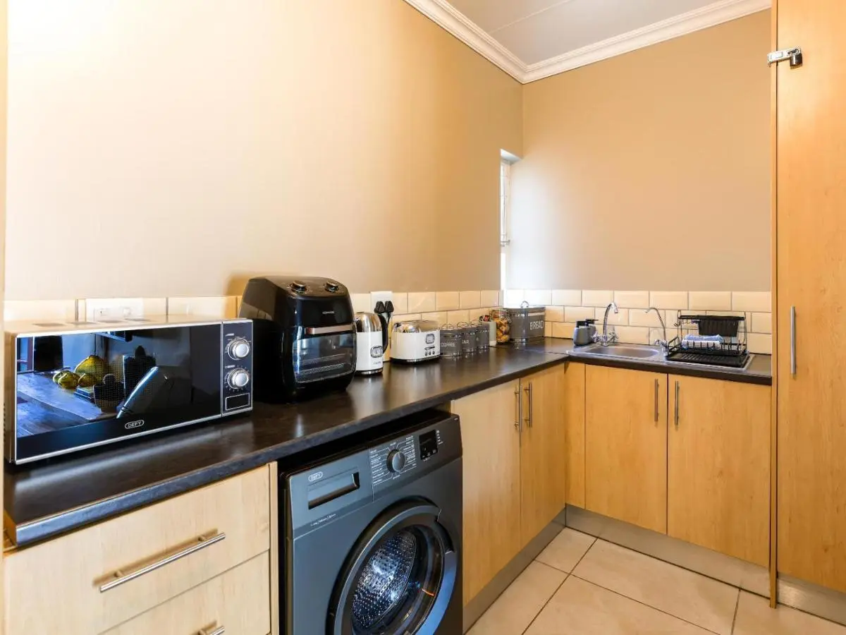 Image 5 of La Petit Bordeaux