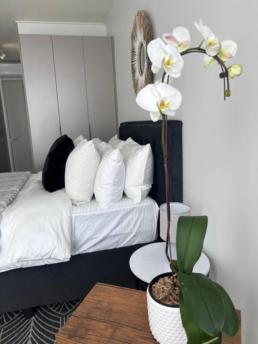 Image 4 of LebONE at One Rosebank