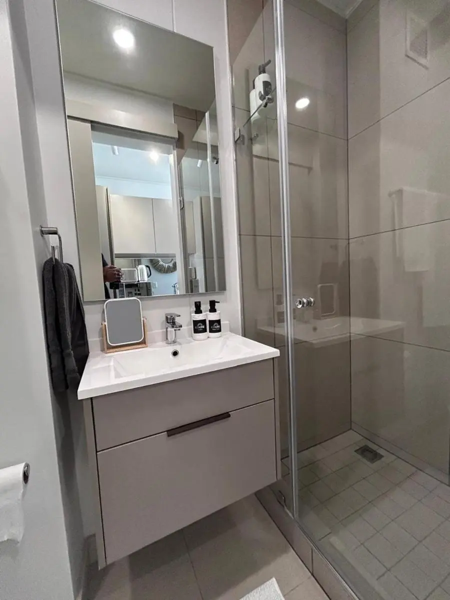 Image 5 of LebONE at One Rosebank