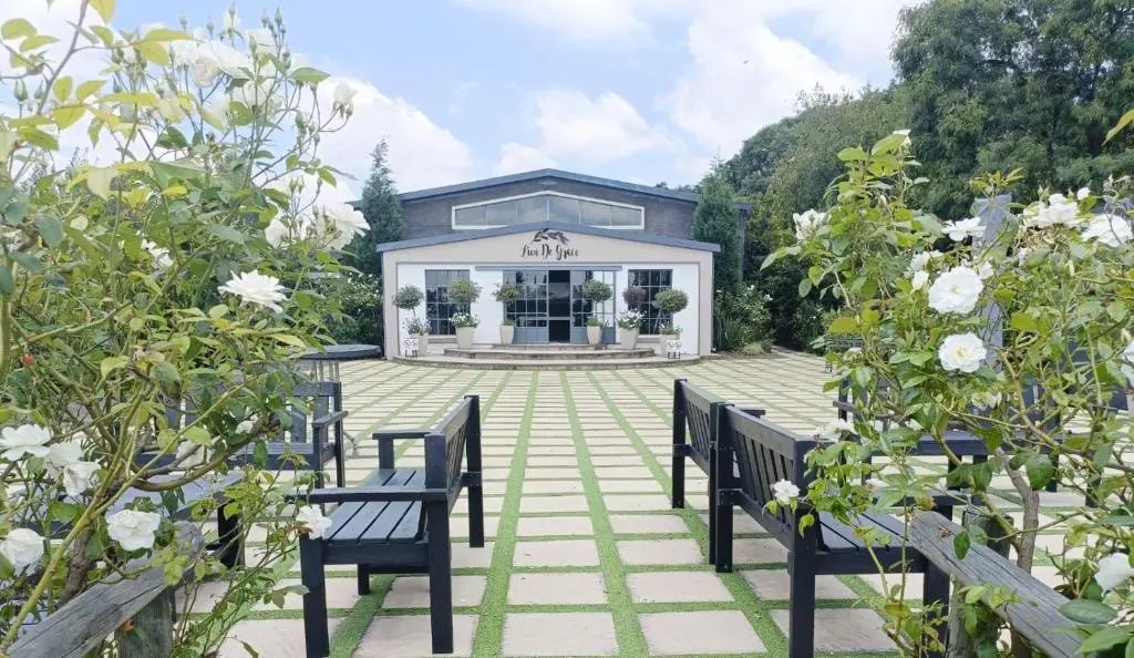 Image of Lieu De Grace