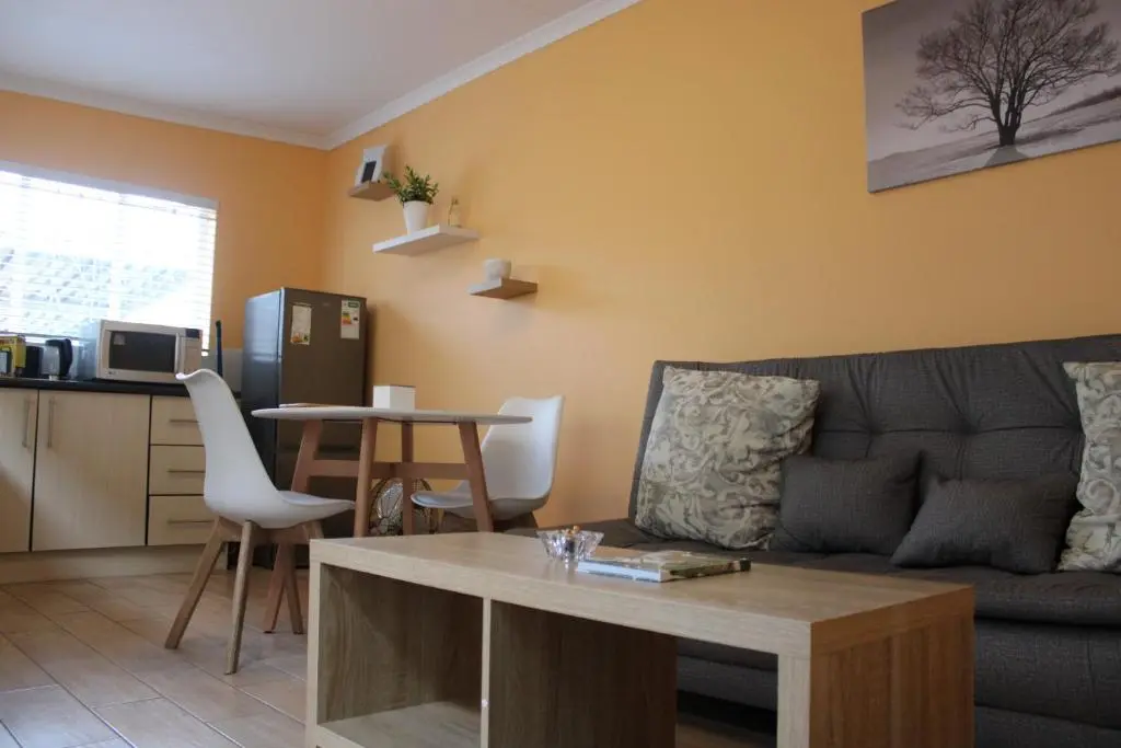 Image of Lovely Linden Cottage with Solar Inverter