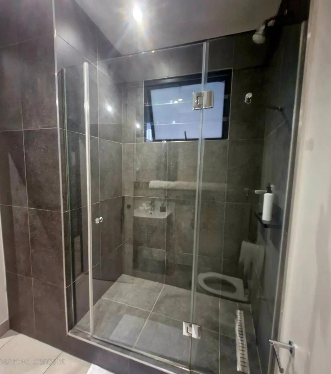 Image 4 of Luxe Sandton Suite Rooftop Pool and Sandton Skyline