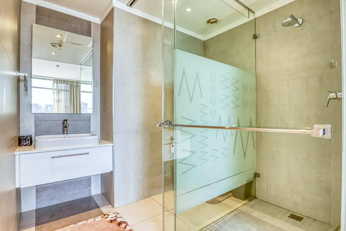 Image 6 of Luxurious 2-bedroom Apartment in Sandton