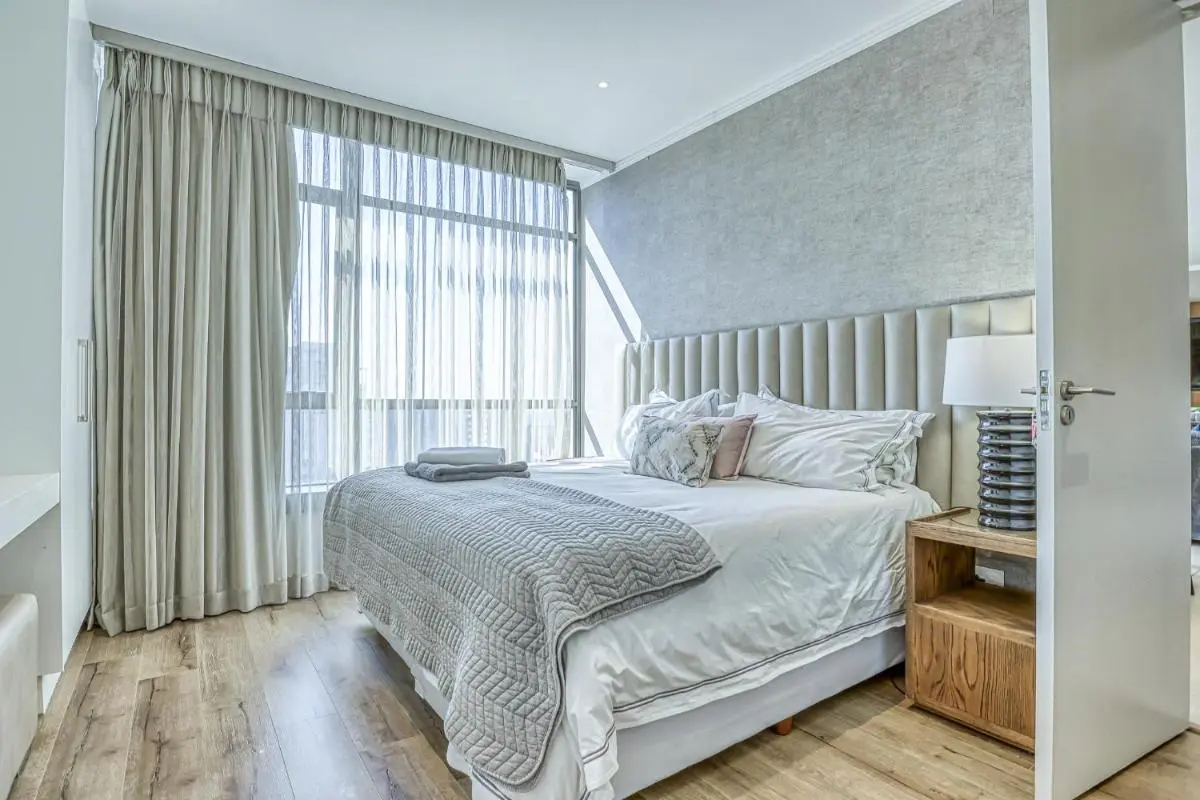Image 5 of Luxurious 2-bedroom Apartment in Sandton
