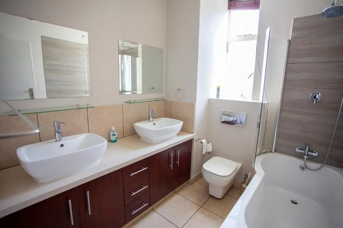 Image 2 of Luxurious 3-Bedroom Sandton Retreat at 7 Alice Lane