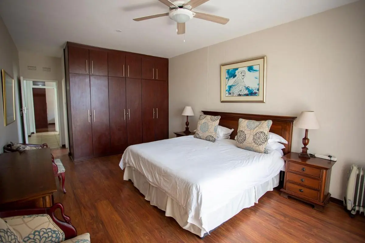 Image 1 of Luxurious 3-Bedroom Sandton Retreat at 7 Alice Lane