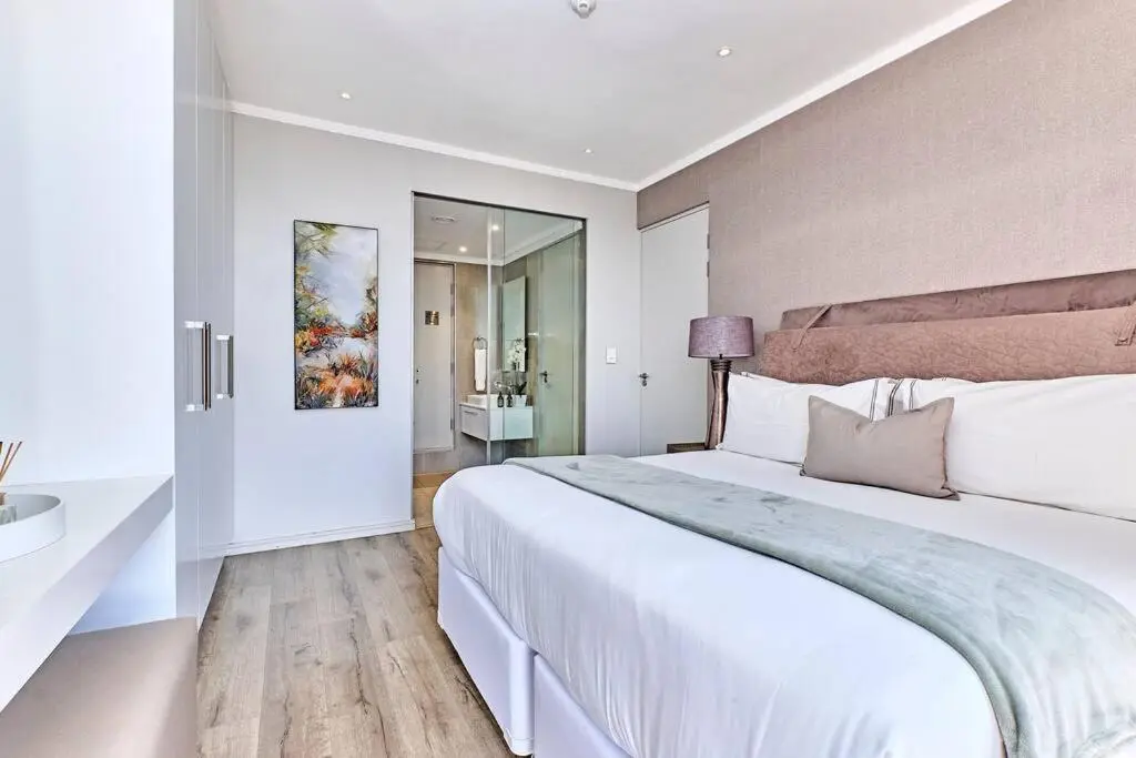 Image 1 of Luxurious La Vista Apartment in heart of Sandton