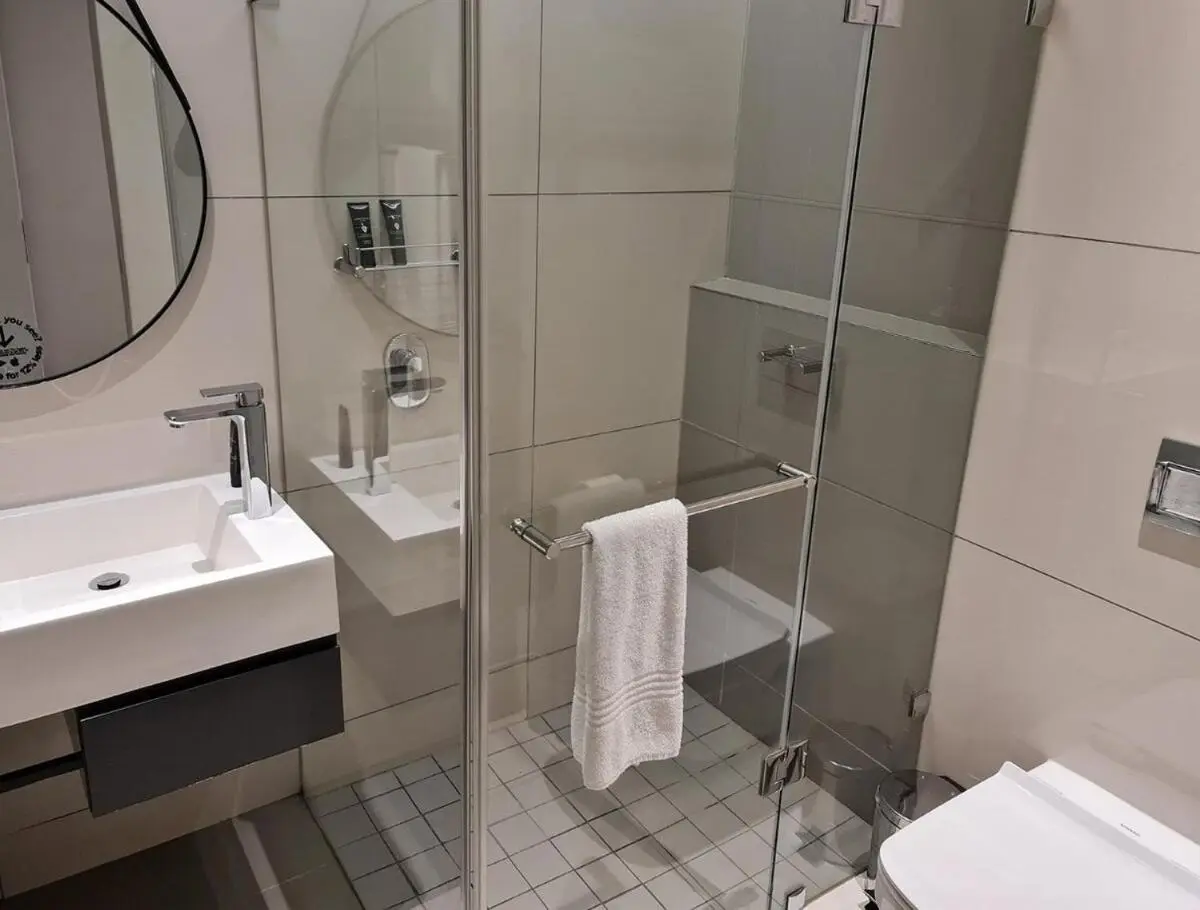 Image 2 of Luxury 2 bedroom-Capital in Sandton