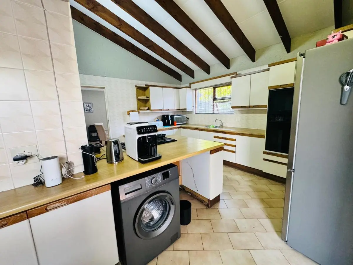 Image 4 of Luxury Sandton Villa