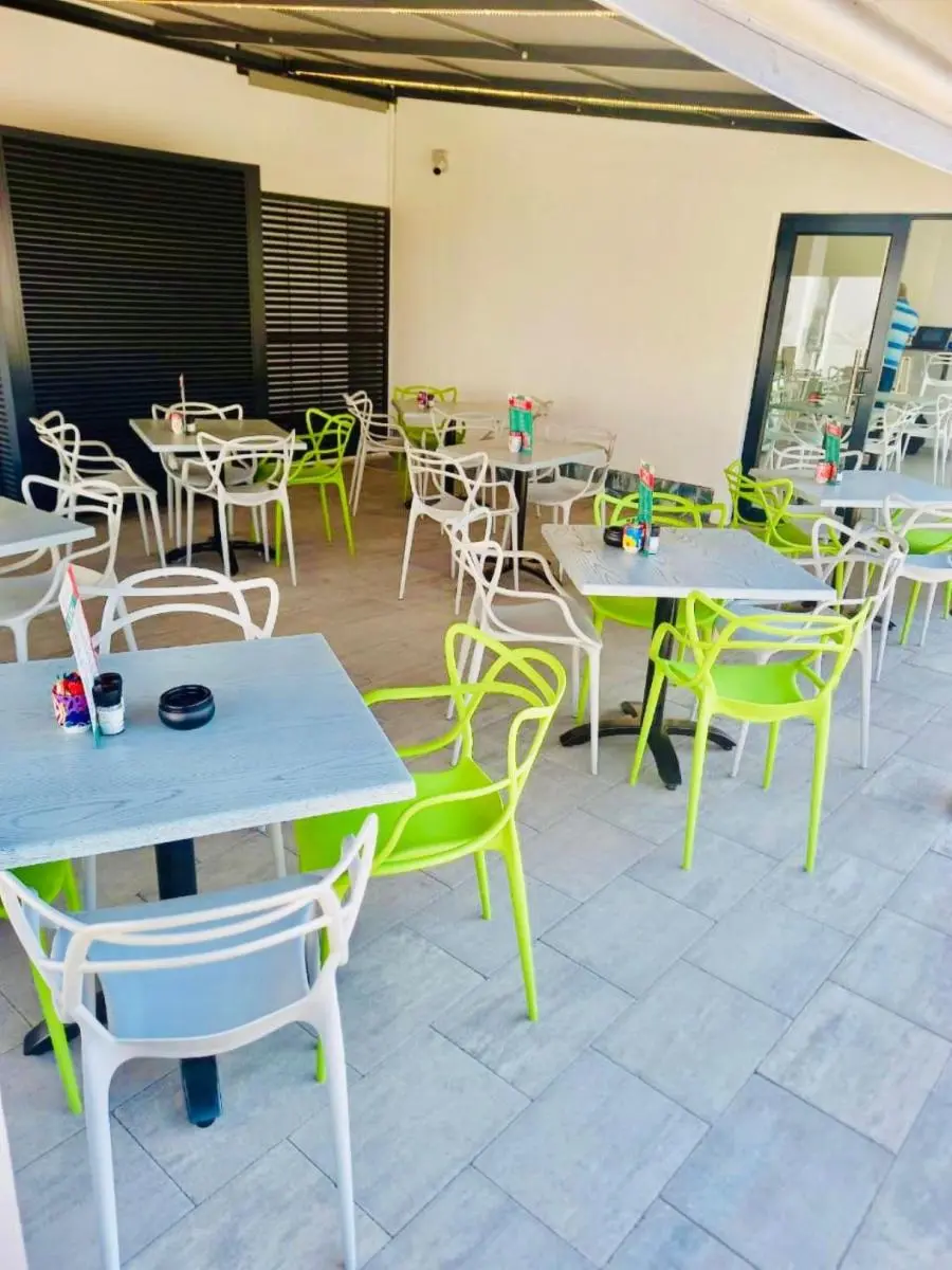 Image 6 of MINT Express Melrose View