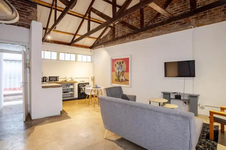 Image 4 of Maboneng Spacious Loft