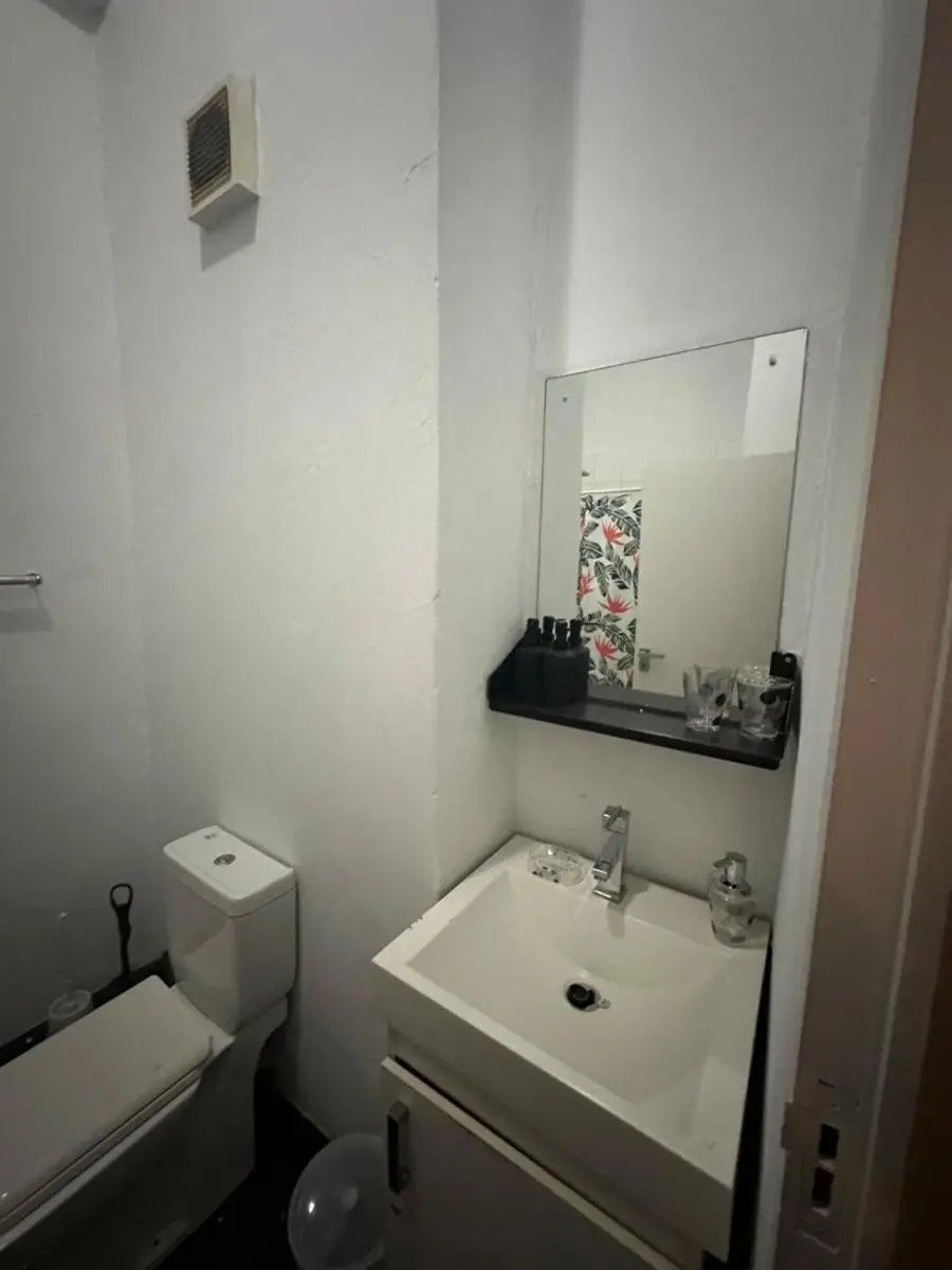 Image 4 of Maboneng Studio Apartment