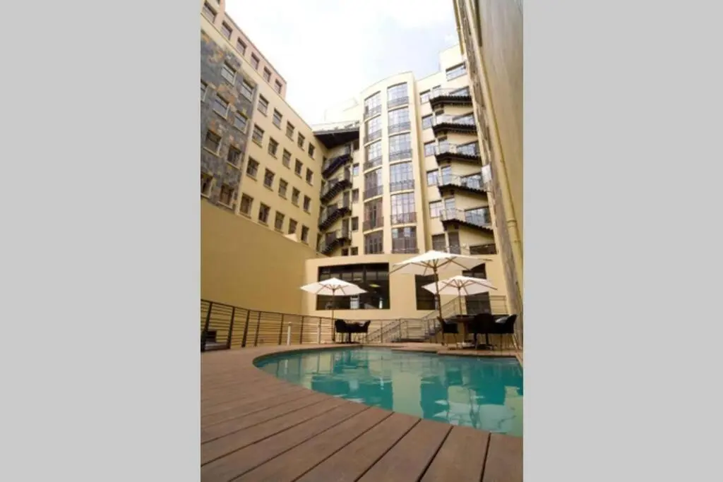 Image 2 of Mabungubwe Hotel Apartments – Home Away from Home