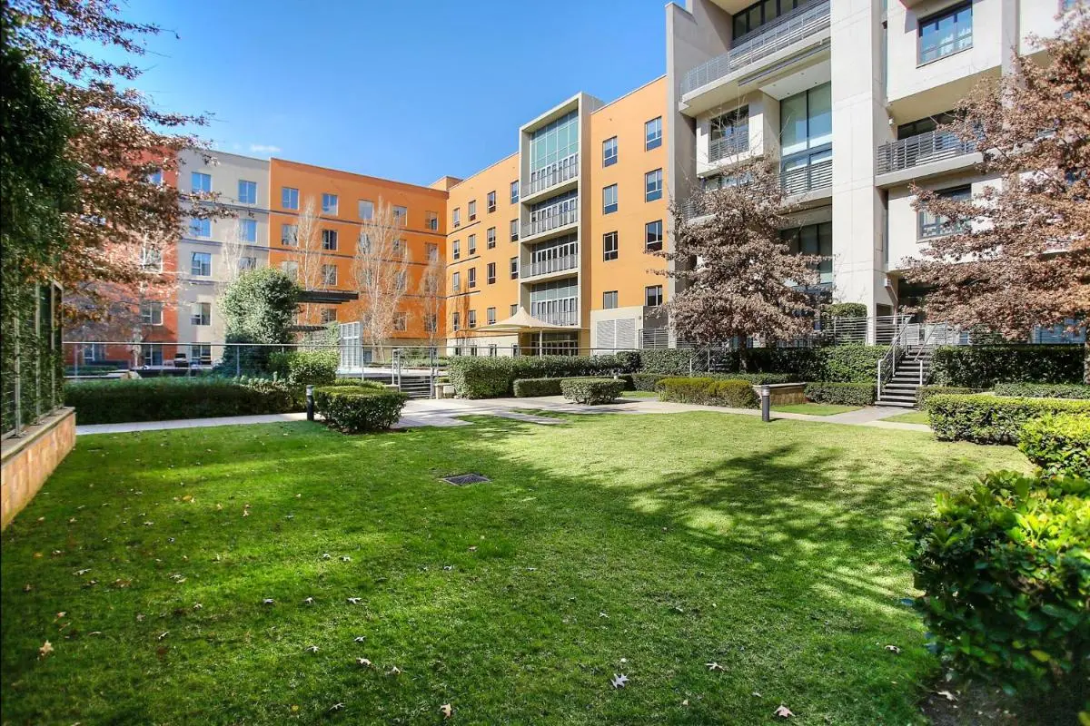 Image 6 of Melrose Arch Luxury Apartment – WITH GENERATOR