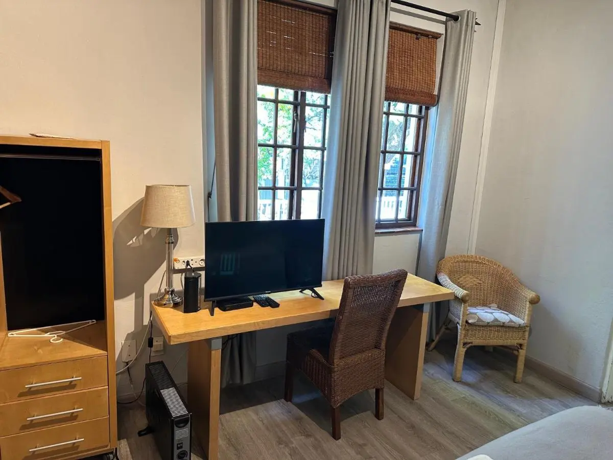 Image 4 of Melville Turret Guesthouse