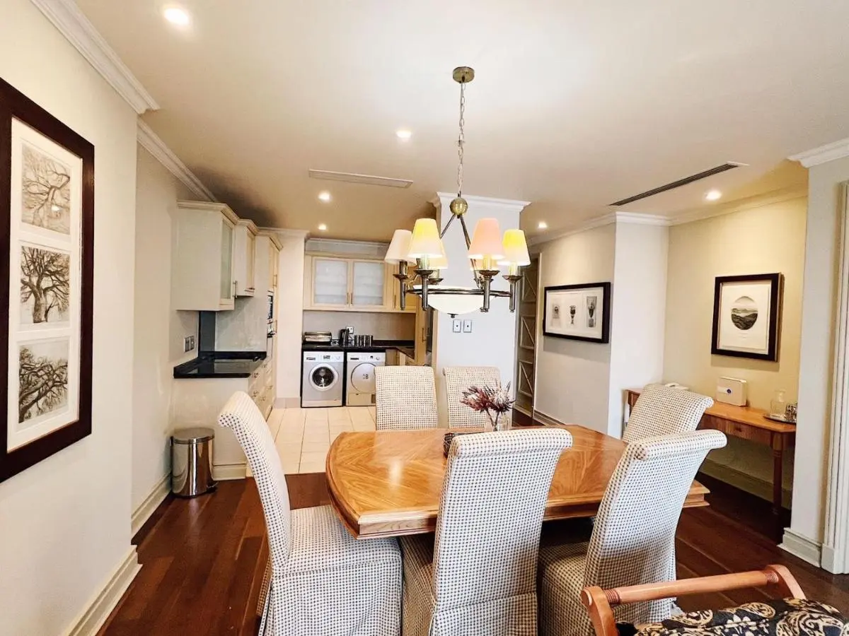 Image 4 of Michelangelo Hotel Luxury 1 Bedroom Apartment- Nelson Mandela Square & Sandton City