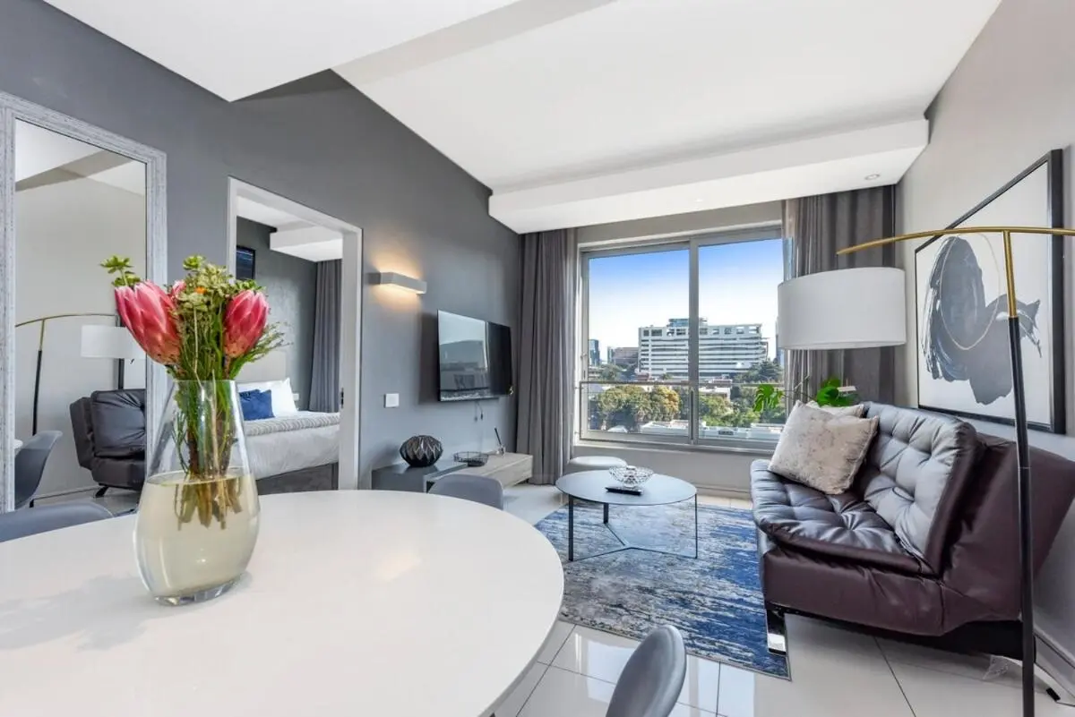 Image 5 of Modern Apartment in 5 Star hotel, Backup Power and Water