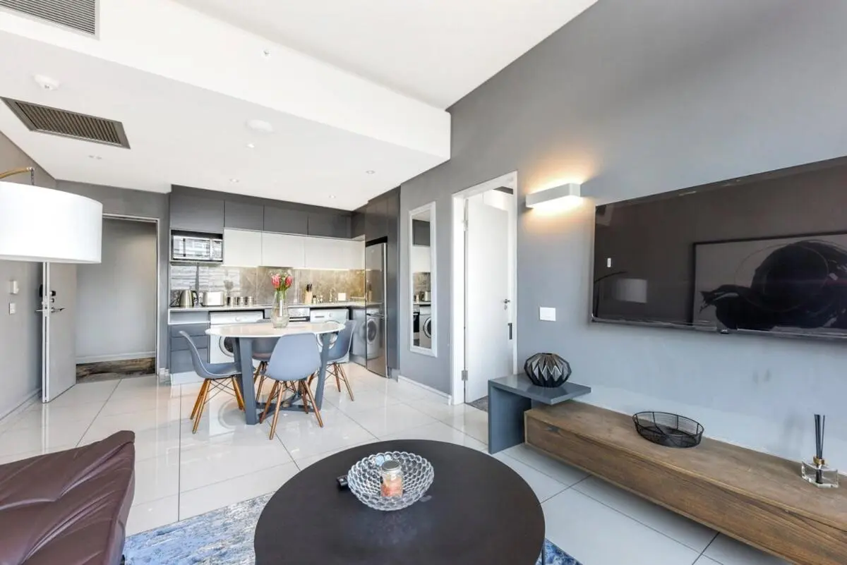 Image 4 of Modern Apartment in 5 Star hotel, Backup Power and Water