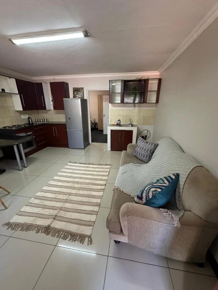 Image 2 of Modern & Private Flat