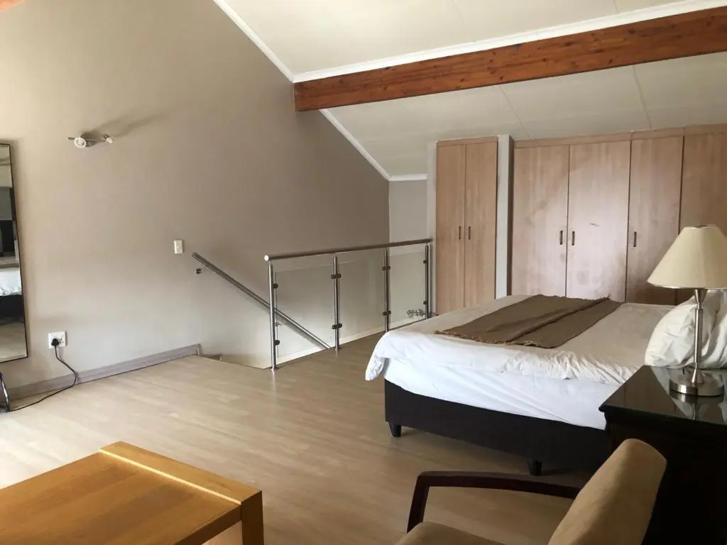 Image 6 of Mount Royal 28 -Large 1 bed with balcony