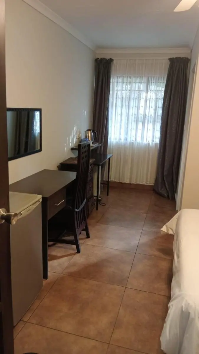 Image 4 of Mzanzi Rock Guesthouse