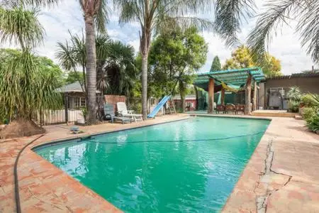 Image 1 of New barn room private space, FIBRE Wifi, Vegan Home