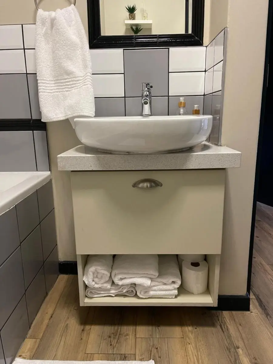 Image 2 of No316 The Vantage Rosebank