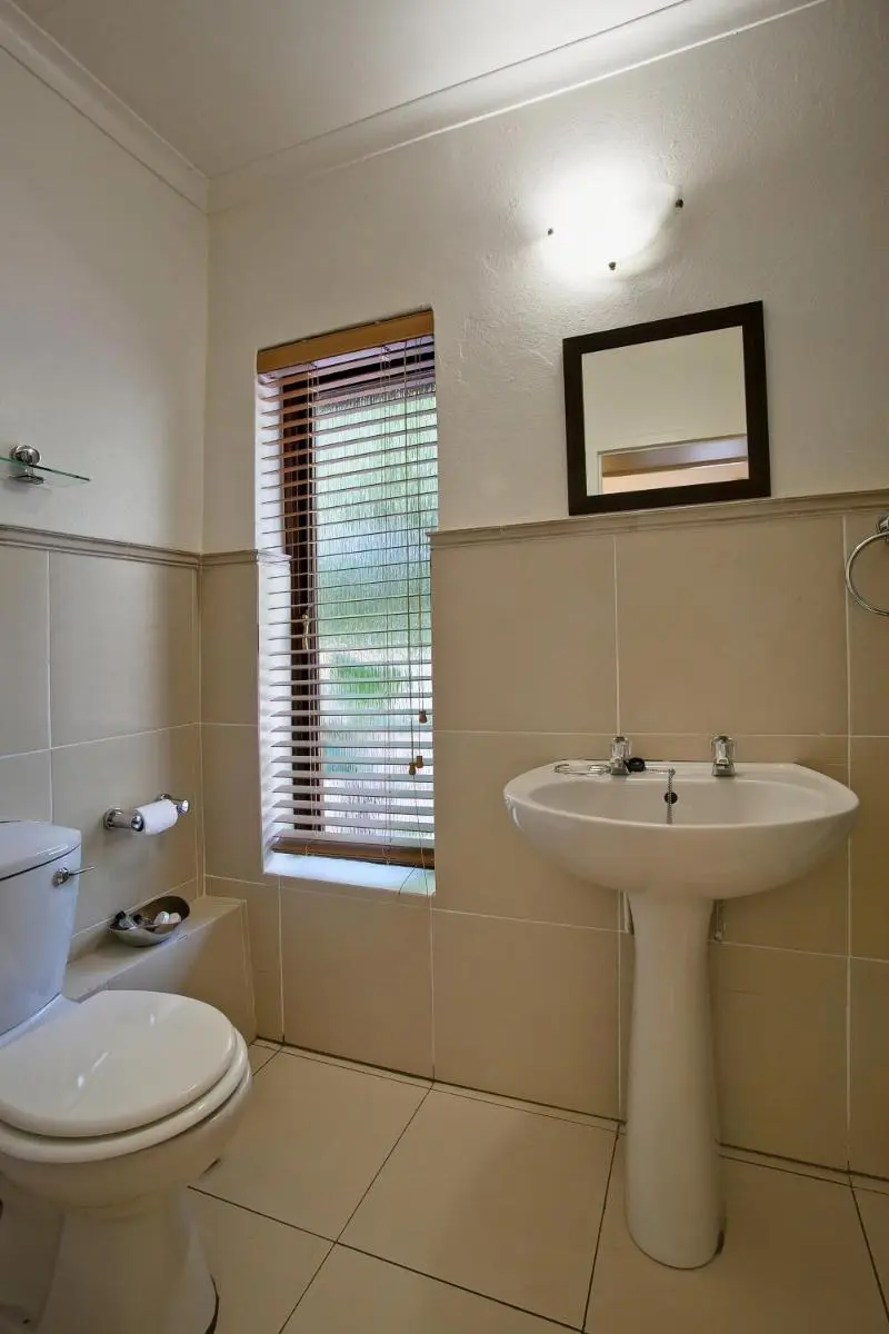 Image 6 of No 66 Sandton Lodge