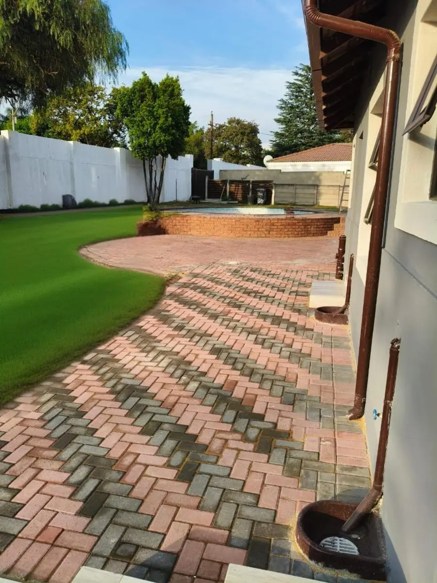 Image 6 of Nu Oasis guest house