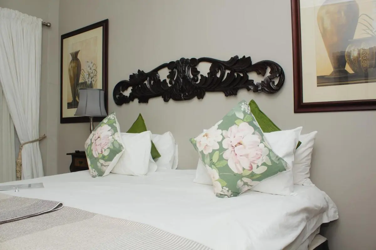 Image 1 of Oaklands inn and Conference Centre