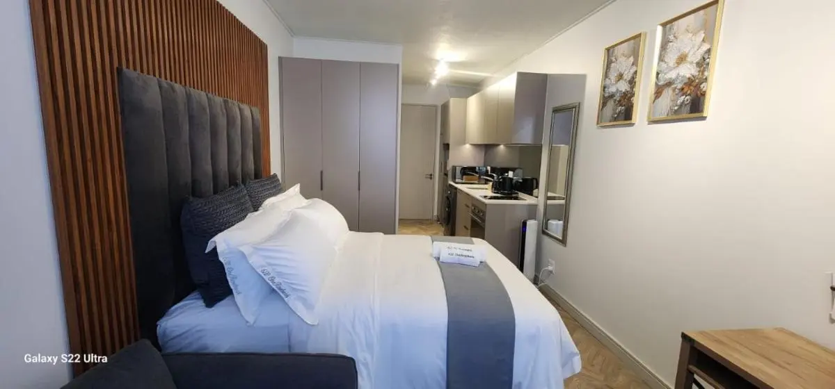 Image 2 of OneRosebank Signature Studio Apartment