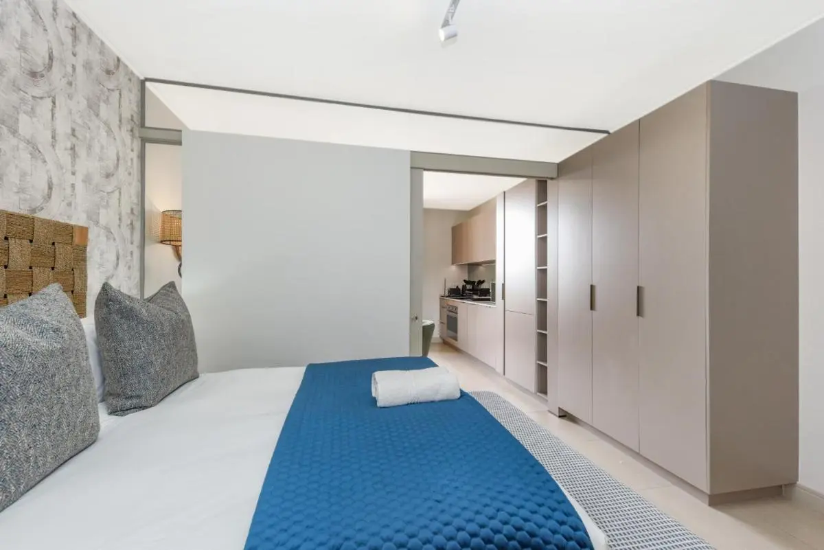 Image 4 of One Rosebank Apartments