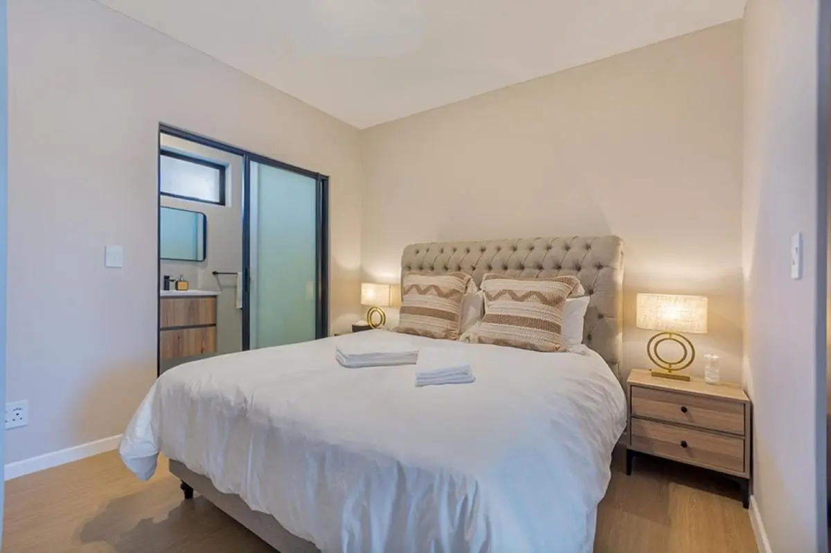 Image 6 of Opulent Escape Bryanston