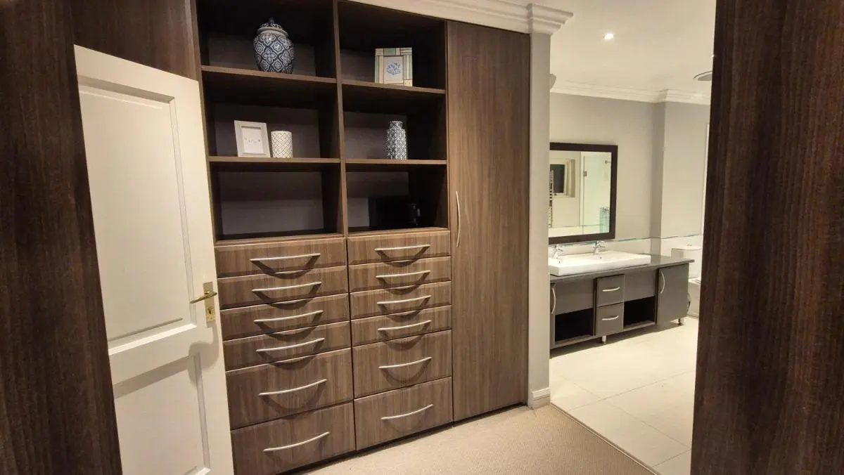 Image 2 of Parkhurst Luxe Retreat