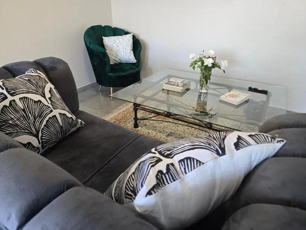 Image of Peach tree cottage