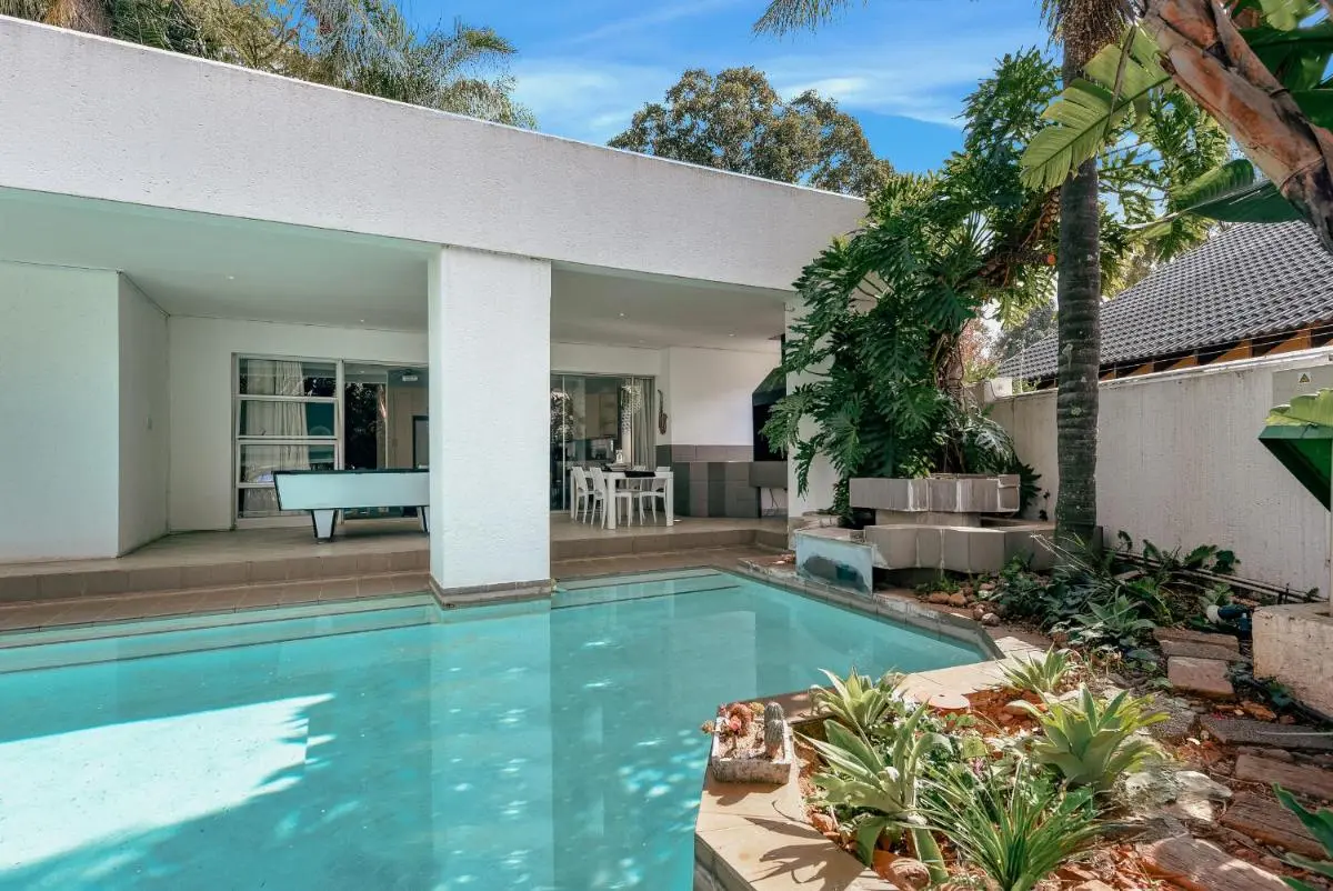 Image 3 of Poolside Villa